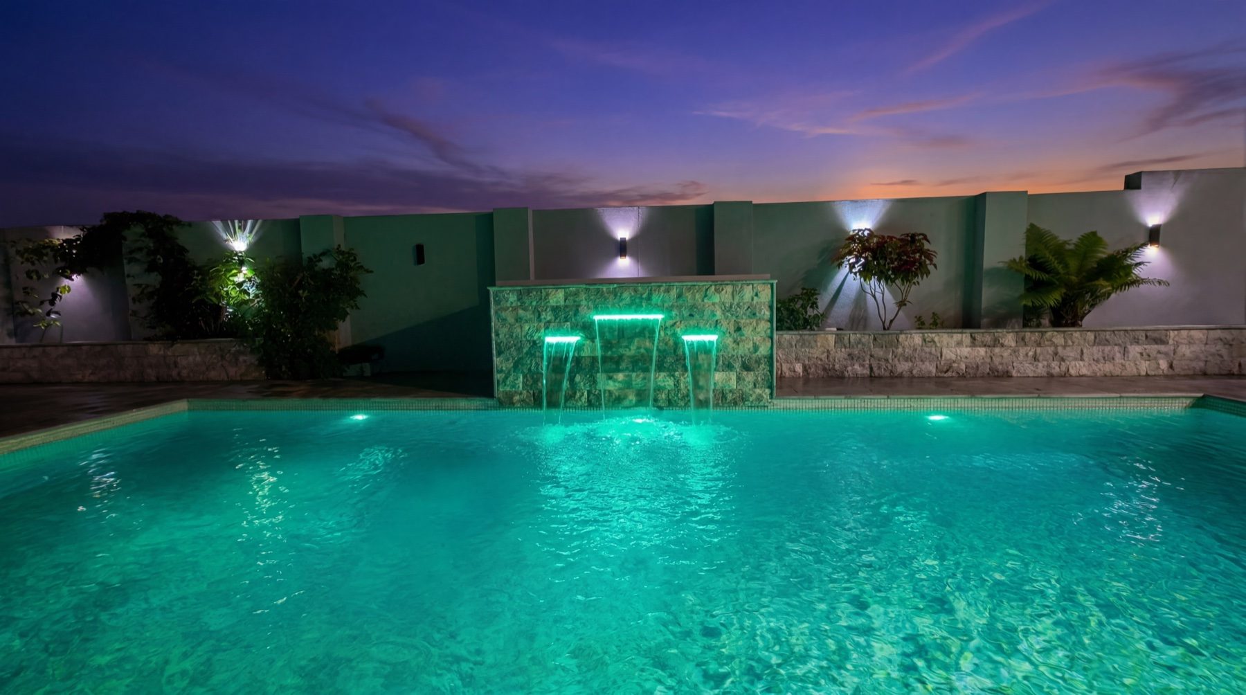 Pool at night, green